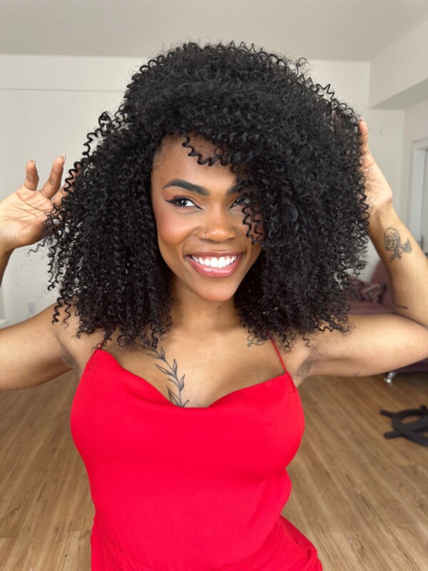 WIG AFRO CURLY – PRETO (FUTURA) - Liquida Laces Brasil