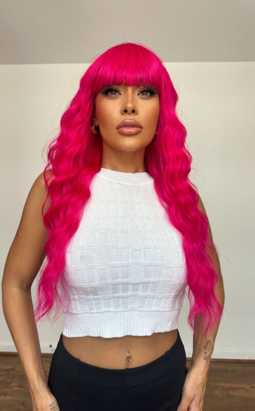 WIG CRISTY – ROSA PINK COR MAGENTA (HUMAN BLEND 15% HUMANO 85% FIBRA) - Liquida Laces Brasil